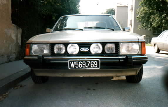 FORD Granada 2.8 Ghia_1